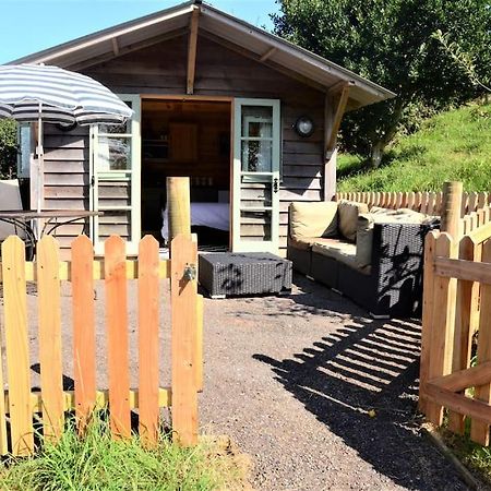Woolcombe Cabin East Allington Экстерьер фото