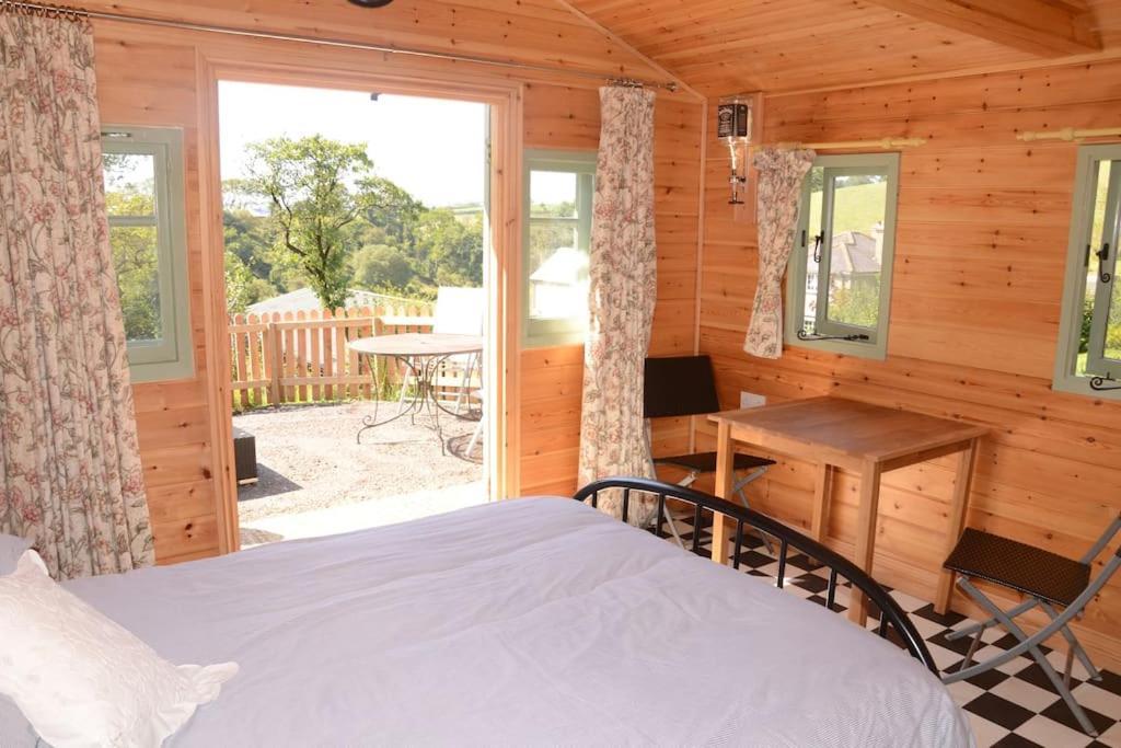 Woolcombe Cabin East Allington Экстерьер фото
